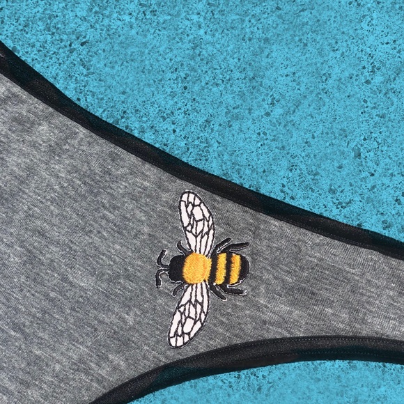“Busy Bee” Cotton Thong - Picture 3 of 3
